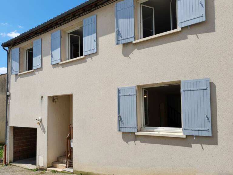 Maison de village avec garage et cour — photo 1