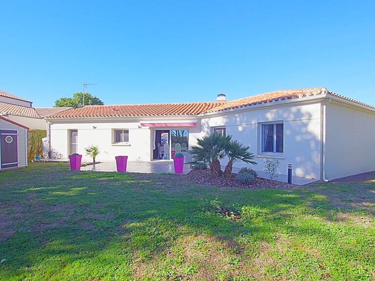 Maison Bourg à pied, 110M², 3chs, Garage — photo 1