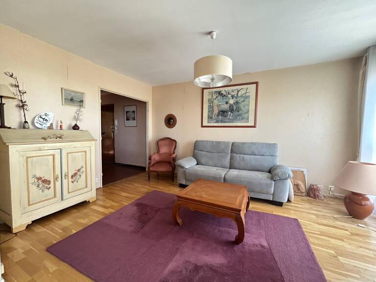 Proche Centre commercial Firmis, appartement T4 en DERNIER é — photo 1