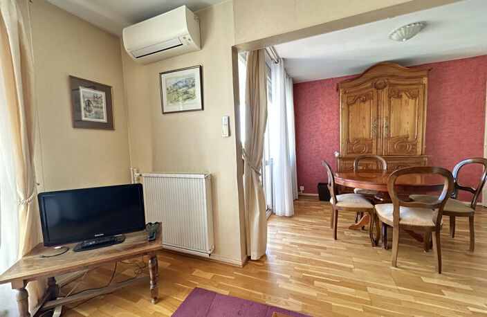 Proche Centre commercial Firmis, appartement T4 en DERNIER é — photo 2