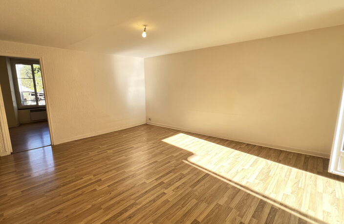APPARTEMENT F2 AVEC GRANDE TERRASSE — photo 3