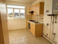 Appartement F4 entièrement rénové dans résidence sécurisée Olivet Plissay — photo 2