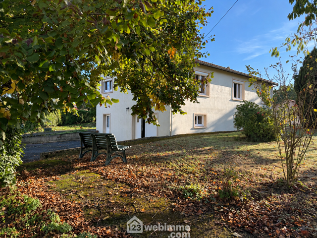 Maison - 104m² - Pouzauges — photo du bien