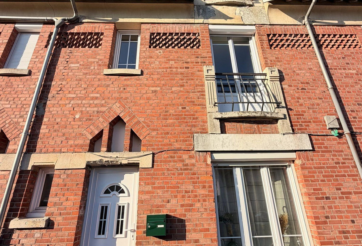 Maison - 124m² - Laon — photo 1