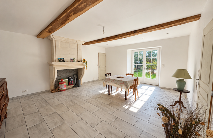 Charentaise de charme et potentiel — photo 2