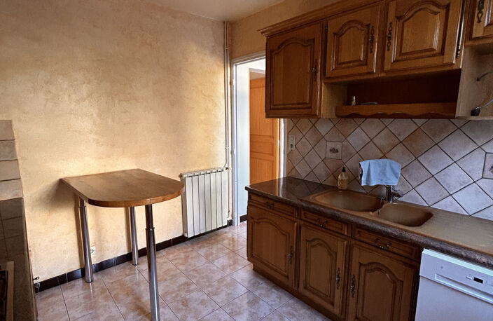 Saissac (30 min de Carcassonne)   Maison 4 faces habitable d — photo 2