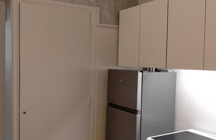 Location appartement 5 pièces 96 m² à Grenoble (38000) — photo 5