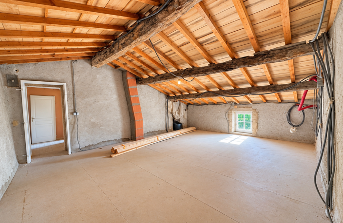 Charentaise de charme et potentiel — photo 4