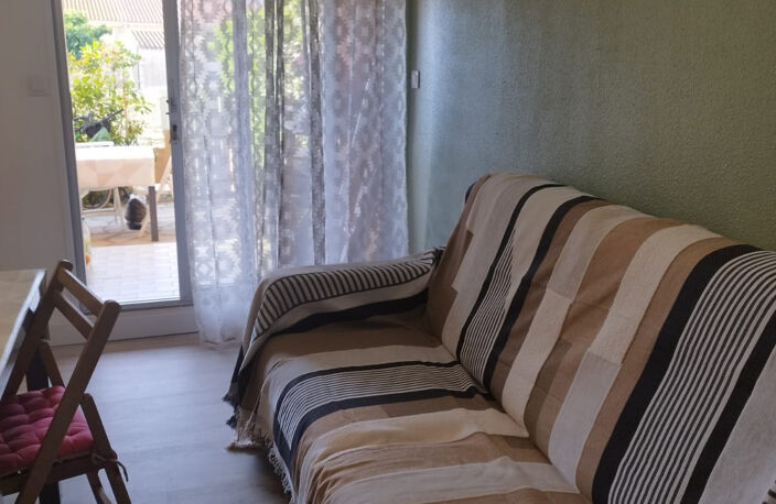 APPARTEMENT AVEC TERRASSE QUARTIER CALME — photo 2