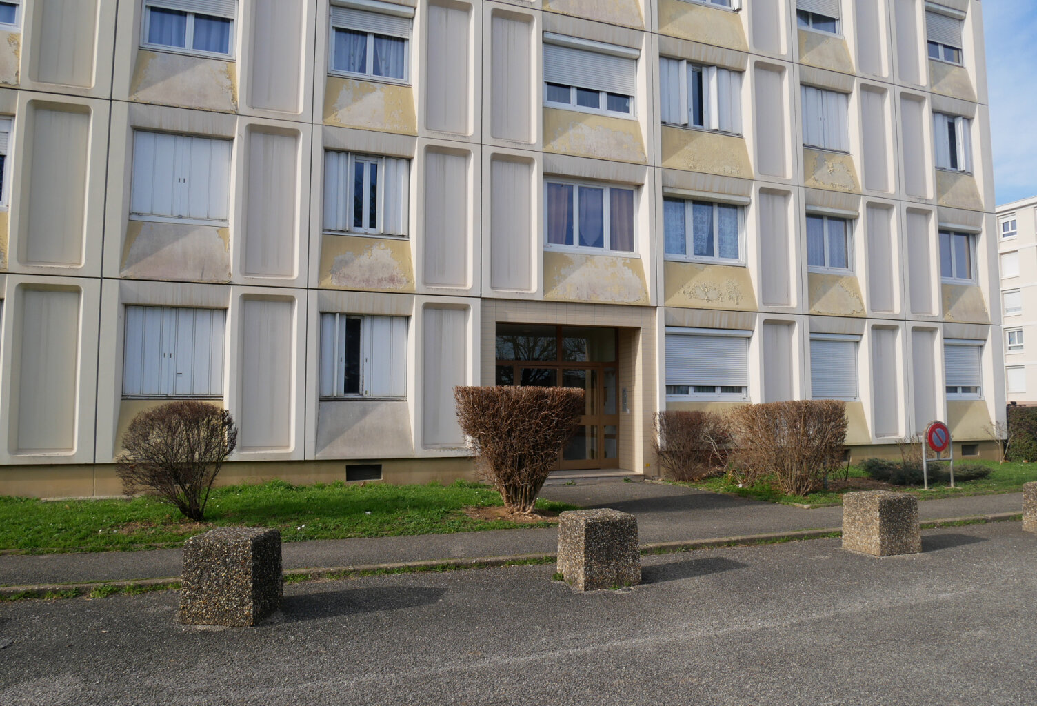 T3 Corbas — photo 1