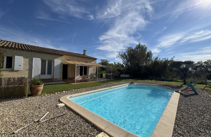 PUGET-VILLE   VILLA DE PLAIN-PIED AVEC PISCINE, AU CALME ET — photo 2
