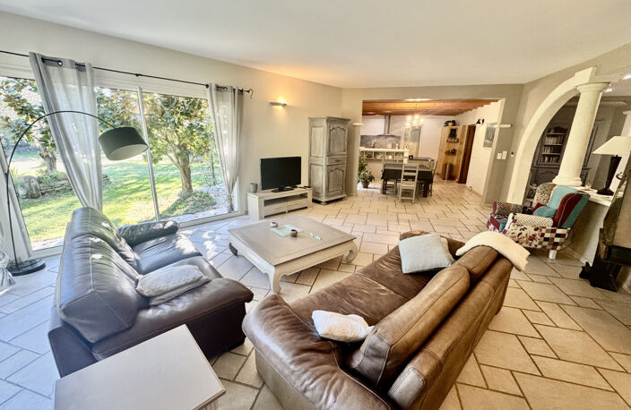 Maison contemporaine 200 m2 sur 2687 M2 de terrain clos — photo 5