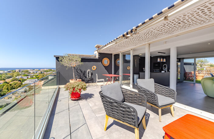 13008 Carré d'or, magnifique penthouse de 114 m2 plus 47 m2 — photo 2