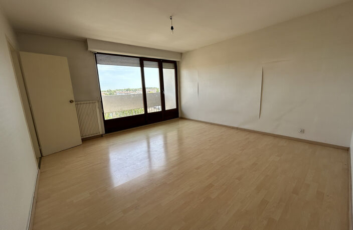À vendre   Appartement T2 de 43,16 m2 à Marmande — photo 2