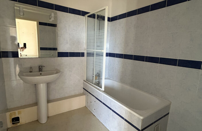 À vendre   Appartement T2 de 43,16 m2 à Marmande — photo 5