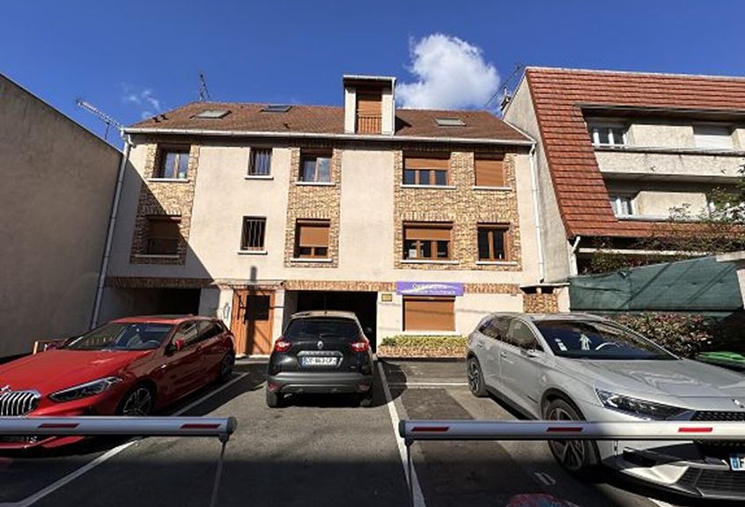 Immeuble - 458m ² — photo 1