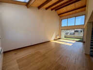 A LOUER - Duplex 5 pièces en centre-ville d'Argenton-Sur-Cre — photo 2