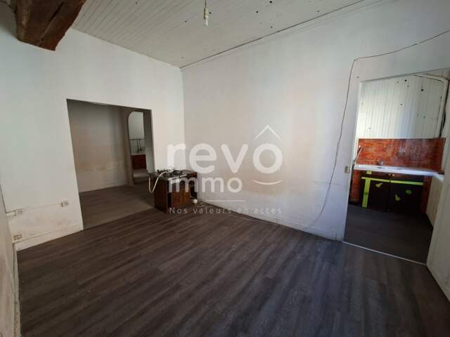 Appartement à rénover — photo du bien