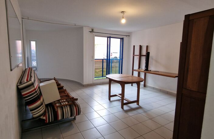 Vente Appartement 1 pièce — photo 2