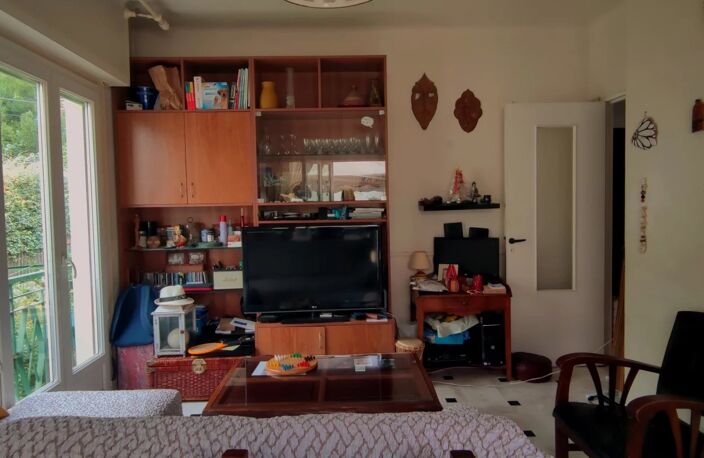 NICE – MANTEGA RIGHI 3 pièces traversant avec terrasse de 25 m² et vue dégagée — photo 2