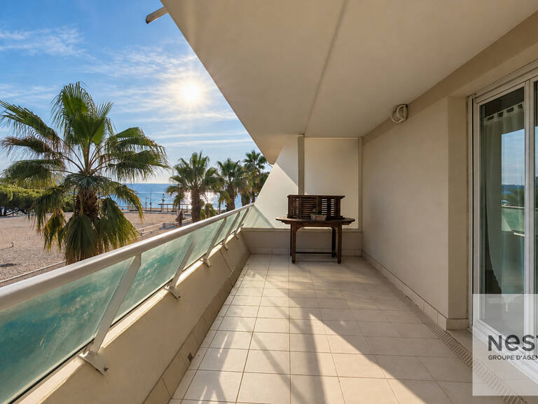 FREJUS PLAGE T2 TERRASSE GARAGE — photo 1