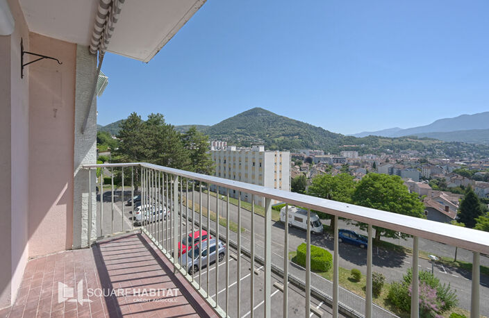 Voiron, Appartement 3 pièces 75.36m² — photo 3