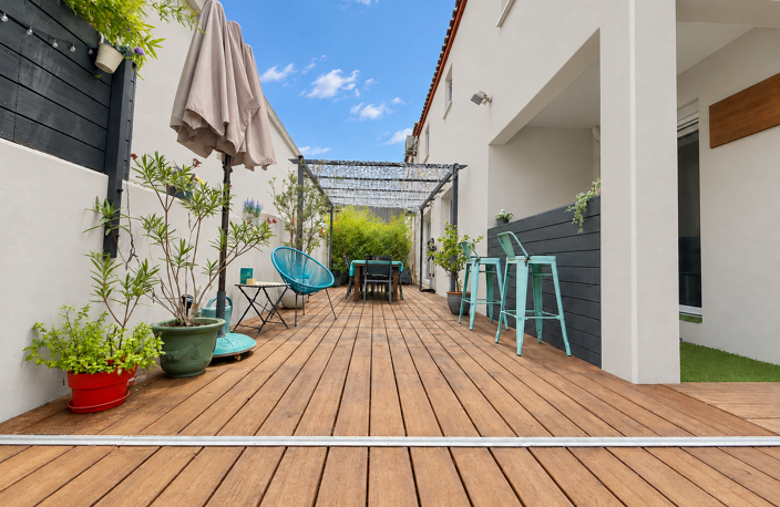 À vendre   Maison récente avec terrasse, piscine et garage à — photo 3
