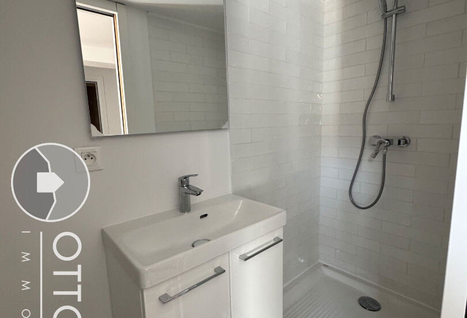 Appartement Roquebrune Sur Argens 2 pièces rénové — photo 1
