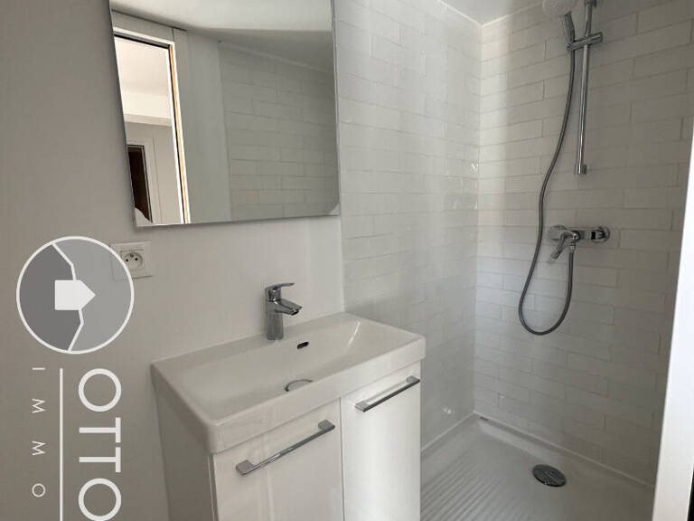 Appartement Roquebrune Sur Argens 2 pièces rénové — photo 1