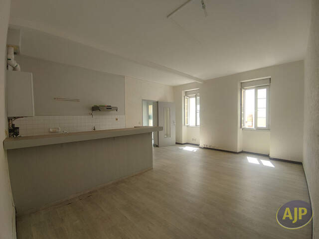 Maison Castelnau De Medoc 3 pièce(s) 81.35 m2 — photo du bien