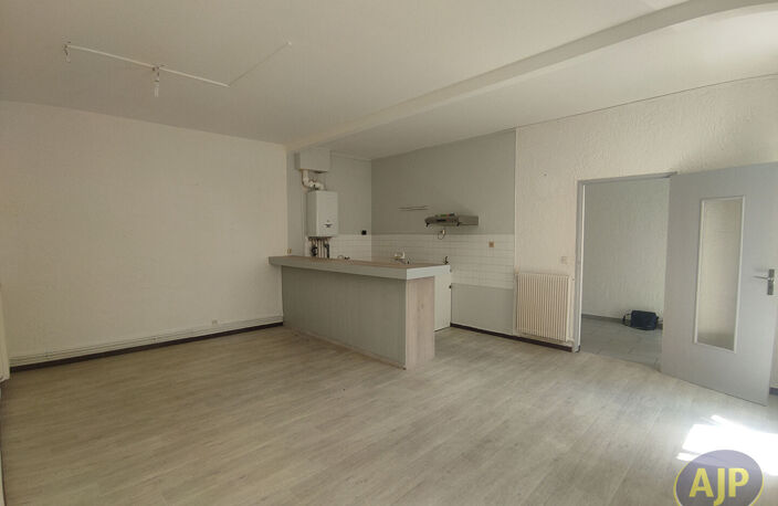 Maison Castelnau De Medoc 3 pièce(s) 81.35 m2 — photo 2
