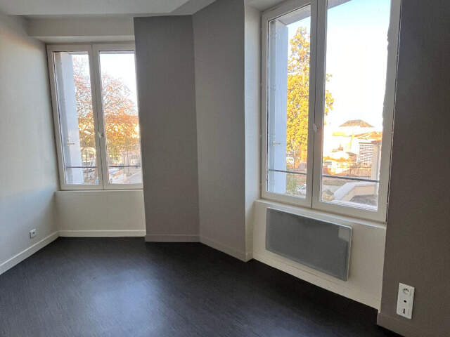 Studio - Centre-ville — photo du bien