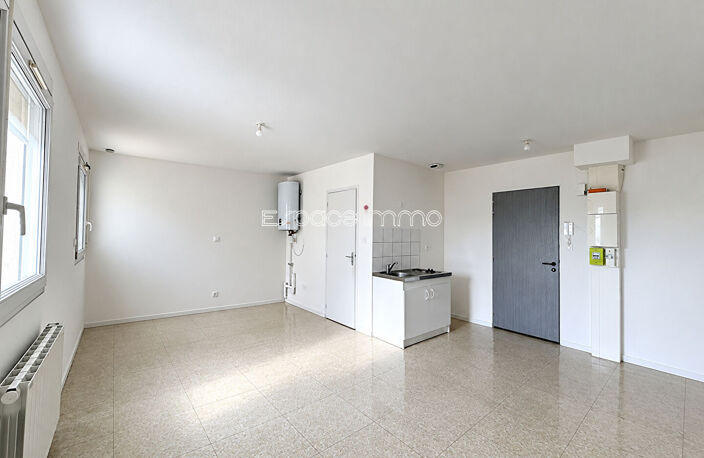 INVESTISSEURS - IMMEUBLE DE 77 LOGEMENTS - T1 AVEC PARKING - ASCENSEUR - INVESTISSEUR - 2070 M² — photo 5