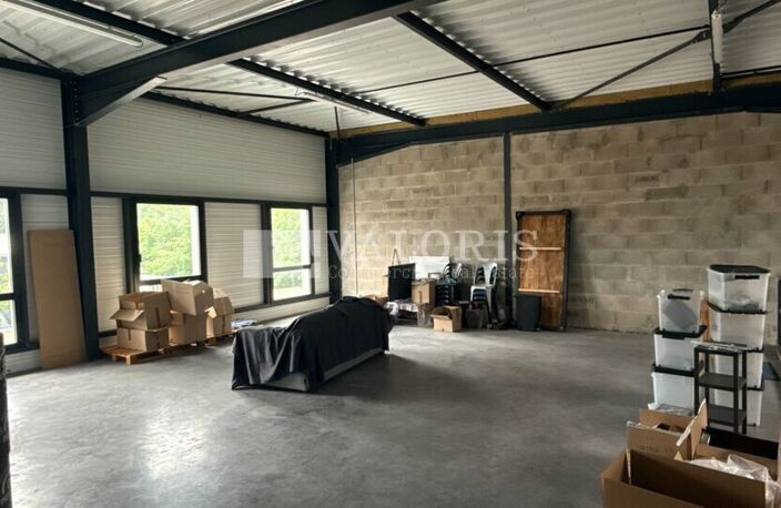 LOCAL D'ACTIVITE - ATELIER à LOUER — photo 3
