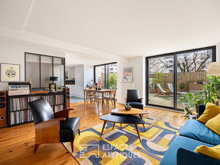 Duplex avec terrasse entièrement rénové — photo 1