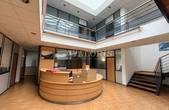 ENTREPOT - LOGISTIQUE à VENDRE — photo 2