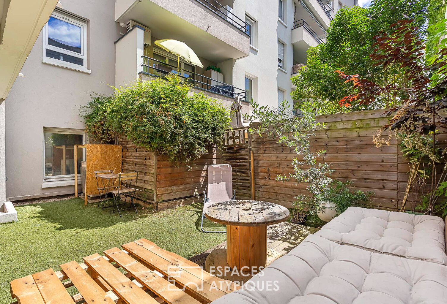 Appartement avec terrasse — photo 1