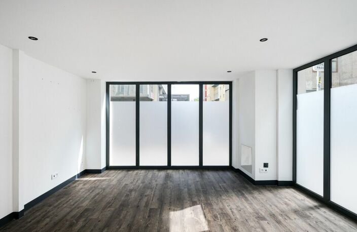 BUREAUX à LOUER — photo 3