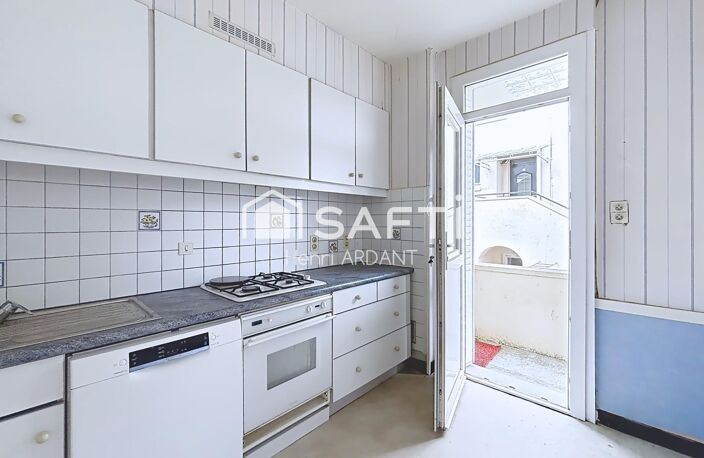 Jardin, Garage, Cinq chambres en Ville — photo 5