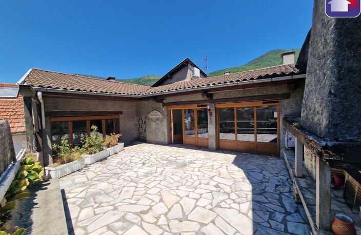 Vente immeuble  427 m² Tarascon-sur-Ariège (09400) — photo 2