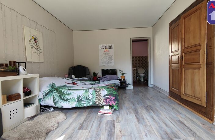 Vente immeuble  427 m² Tarascon-sur-Ariège (09400) — photo 4