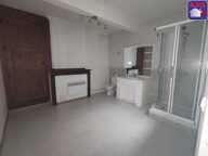 Immeuble  146 m² — photo 3