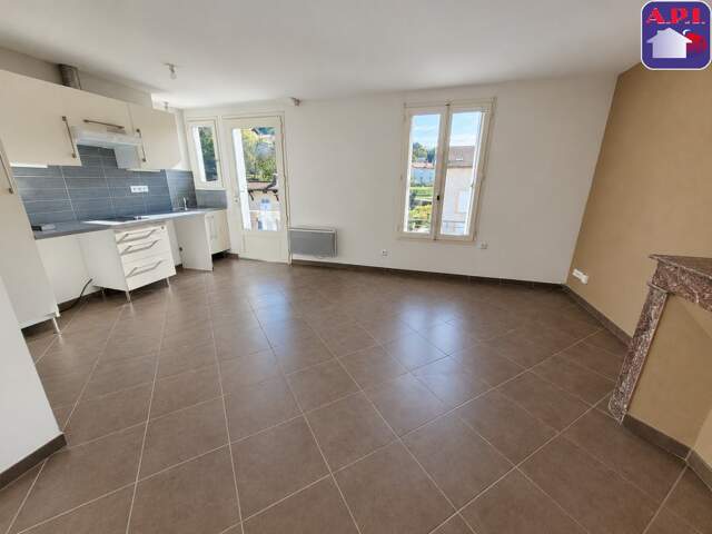 APPARTEMENT T2 PROCHE CENTRE VILLE — photo du bien