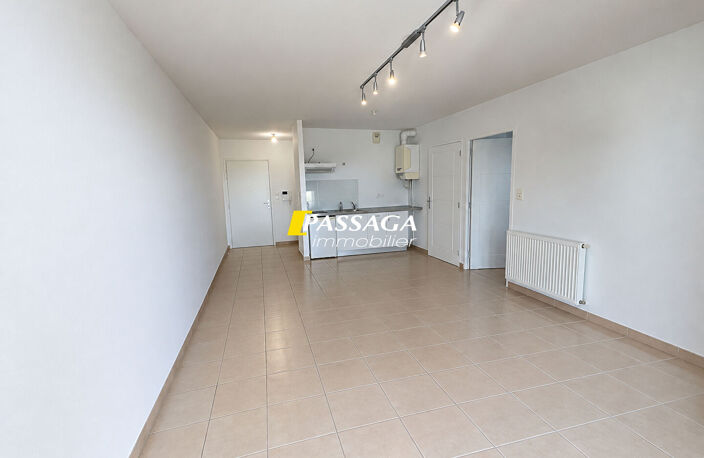 A VENDRE - Appartement de type 2 avec parking - OLEMPS — photo 4