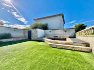 MAISON 4 PIECES CHATEAU-GOMBERT 13EME — photo 2
