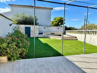 MAISON 4 PIECES CHATEAU-GOMBERT 13EME — photo 3