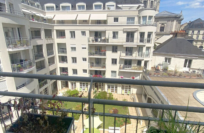RÉSIDENCE SENIORS : T2 de 55.49 m² avec double Balcon, Cave et Parking — photo 3