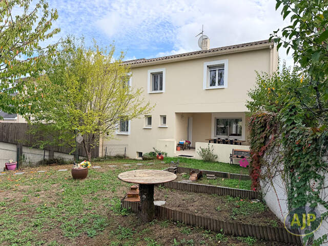 MAISON FAMILIALE COUERON — photo du bien