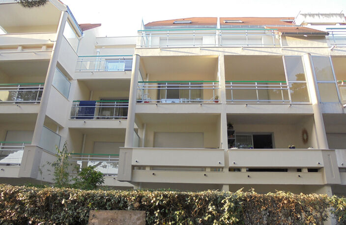 BEAU  T2 LA BAULE LES PINS — photo 2