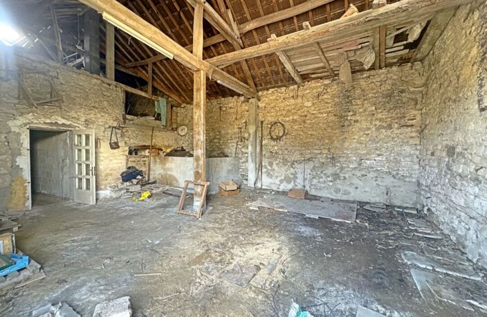 GRANGE à rénover à Hermonville - Opportunité à saisir ! — photo 3